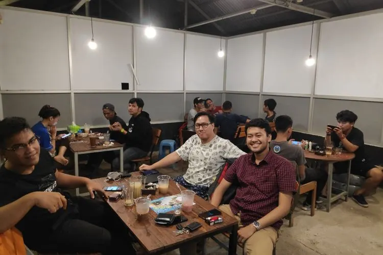 Nongkrong di Sepertiga Coffe and Child, Nikmati Racikan Kopi dengan Komposisi Bumbu Dapur.