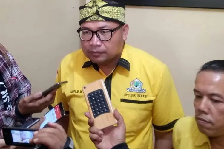 Sekretaris Bapilu DPD Partai Golkar Kabupaten Bekasi Ahmad Budiarta.