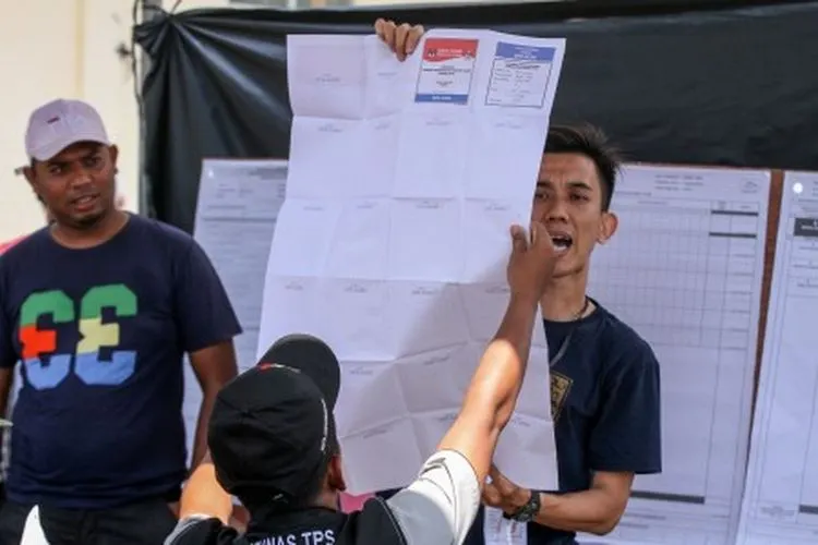 ilustrasi penghitungan suara (Antara)