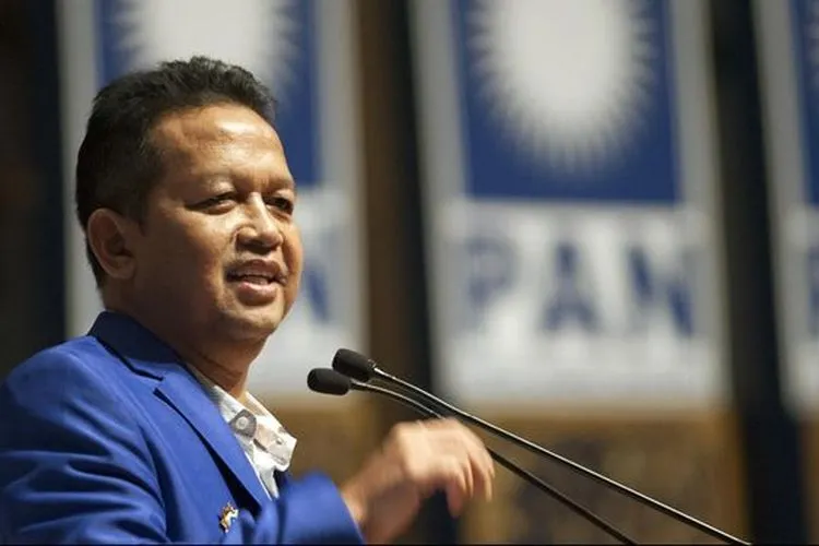 Mantan Ketua Umum Partai Amanat Nasional (PAN) Soetrisno Bachir. (Antara)