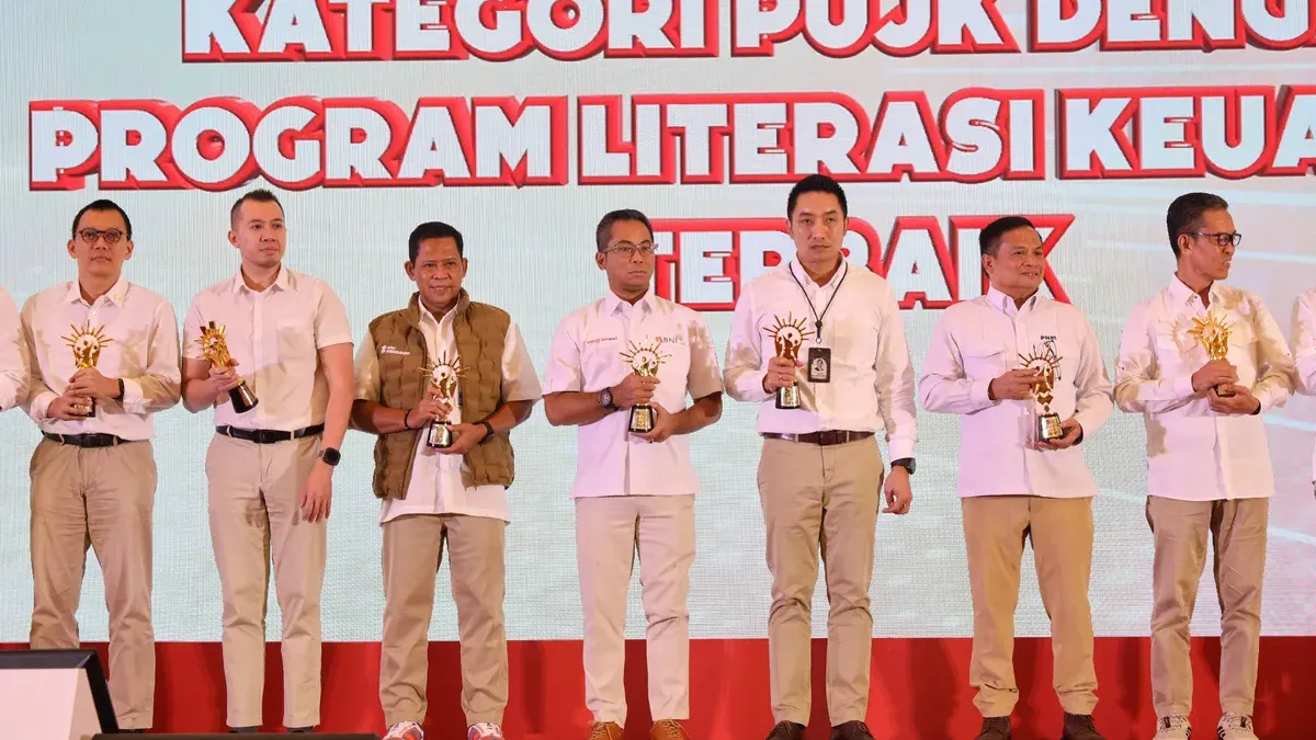 PT Bank Negara Indonesia (Persero) Tbk atau BNI meraih dua penghargaan bergengsi dari Otoritas Jasa Keuangan (OJK) atas kontribusinya dalam mendorong literasi dan inklusi keuangan di Indonesia. (Sumber: Istimewa | Foto: Istimewa)