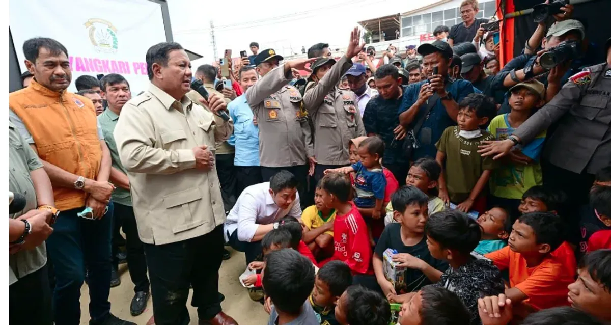 Kunjungan lanjutan Presiden Prabowo untuk kedua kalinya setelah 2 minggu lebih bencana ini. (Sumber: presidenri.go.id | Foto: presidenri.go.id)