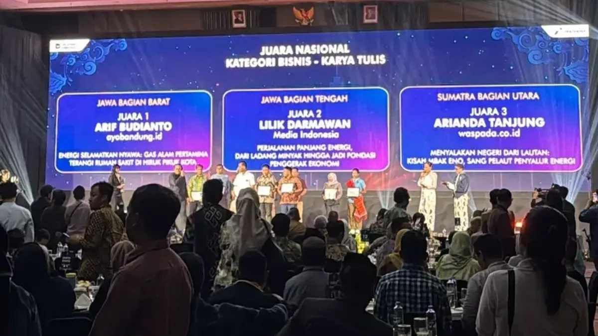 Dua jurnalis dari PT Ayo Media Network berhasil menorehkan prestasi membanggakan di ajang bergengsi Anugerah Jurnalistik Pertamina (AJP) 2025 (Sumber: Istimewa | Foto: Istimewa)