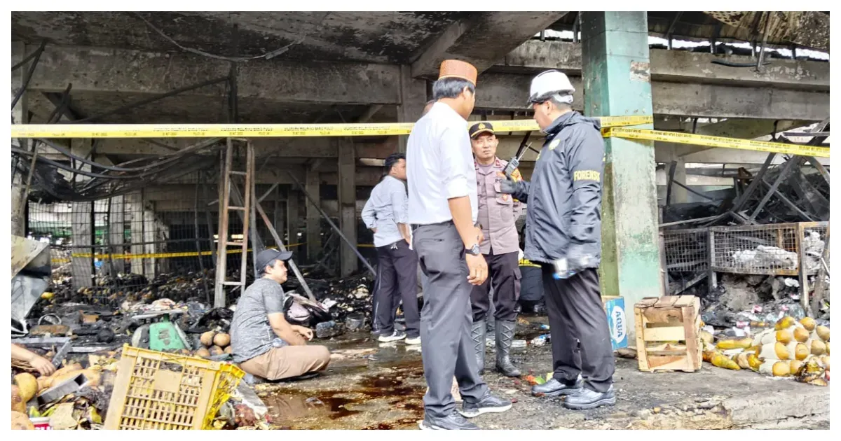 Pasar Induk Kramat Jati, Jakarta Timur Kebakaran (Sumber: beritajakarta.id/ Nurito)