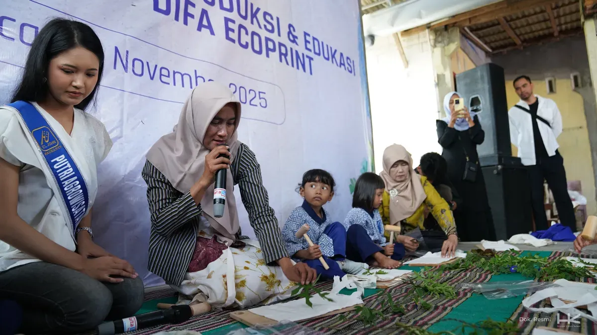 PT Hutama Karya (Persero) (Hutama Karya) menggelar kegiatan serah terima dukungan pembangunan Rumah Produksi Difa Ecoprint di Kecamatan Cilacap Tengah, Jawa Tengah, pada Selasa, 11 November 2025.  (Sumber: istimewa | Foto: Istimewa)