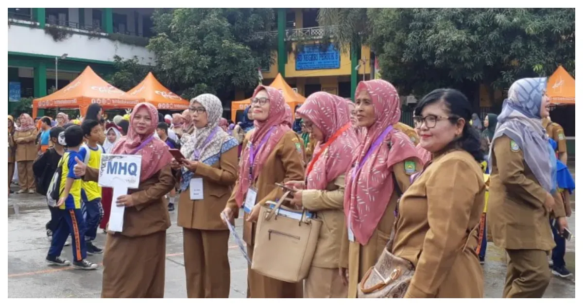 Ilustrasi. Guru Honorer (Sumber: tangerangkota.go.id)