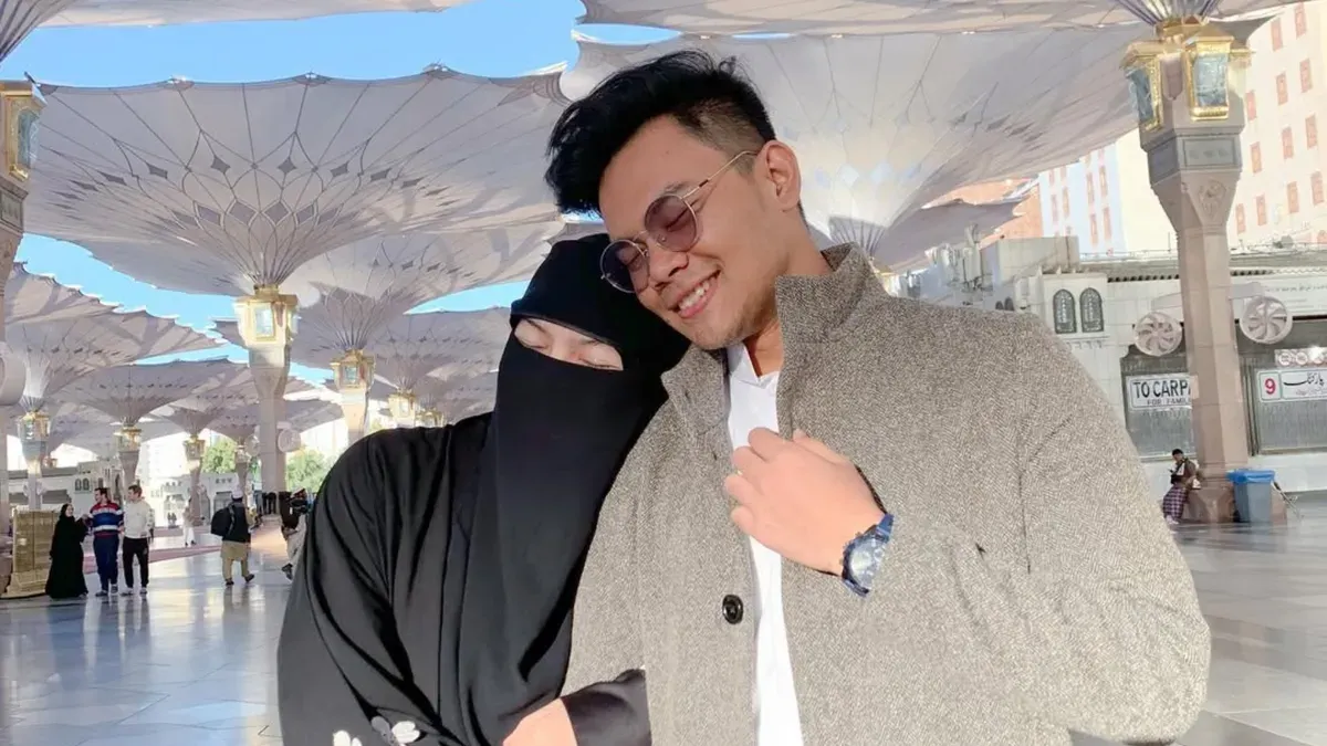 Wardatina Mawa dan Insanul Fahmi. (Sumber: Instagram.com/@wardatinamawa)
