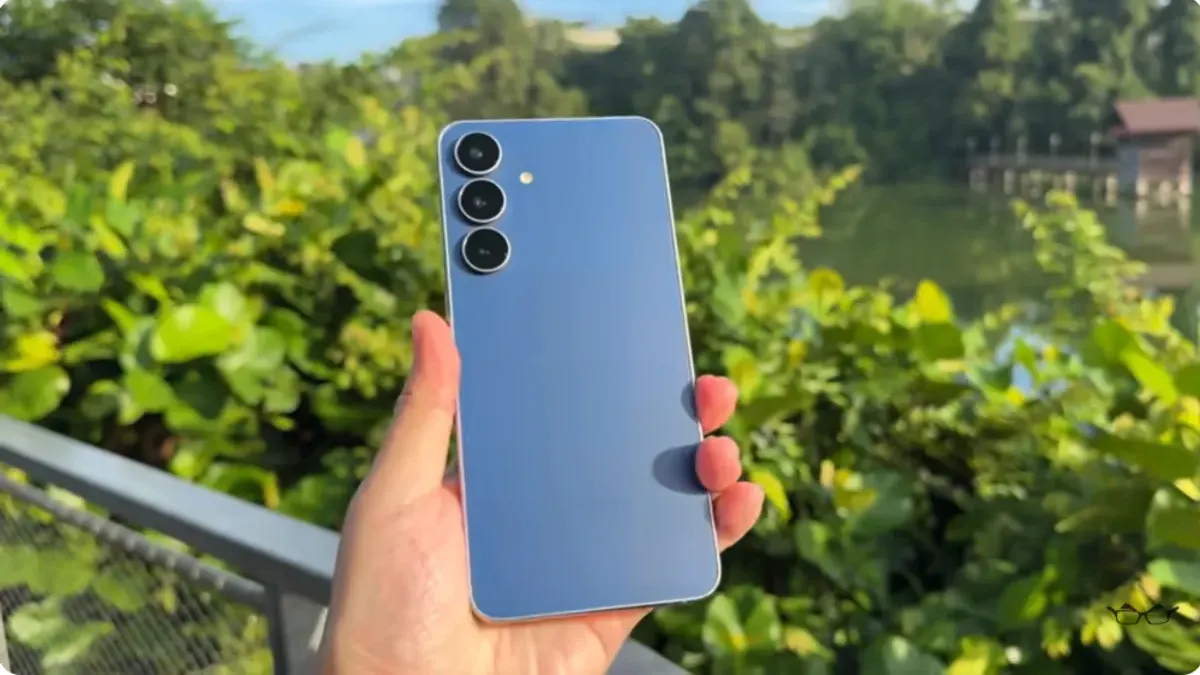 Spesifikasi Samsung Galaxy S25 FE. (Sumber: youtube.com/@YoutuberCupu)