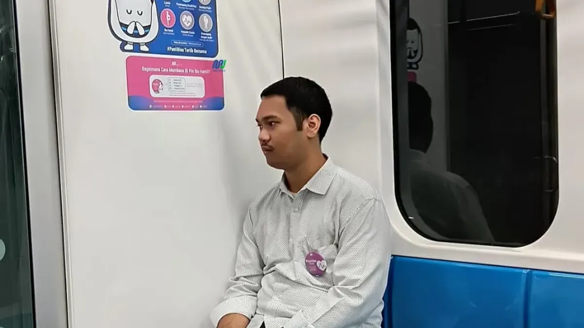 4 macam pin prioritas MRT Jakarta (Sumber: Instagram @mrtjakarta | Foto: Instagram @mrtjakarta)