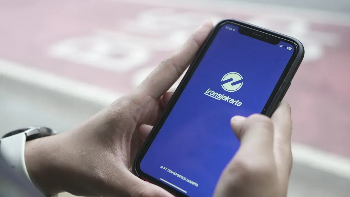 Fitur terkini aplikasi TJ: Transjakarta (Sumber: beritajakarta.id | Foto: beritajakarta.id)