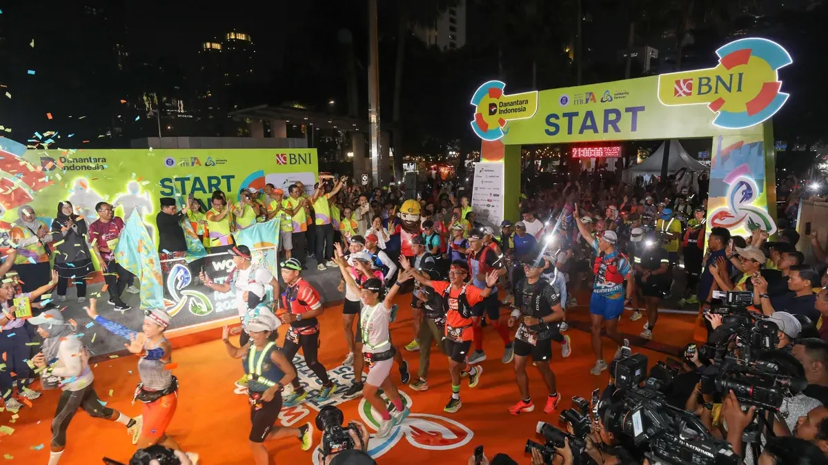 Sejarah Baru! 5.000 Pelari dan 32 Guru Besar Ramaikan wondr ITB Ultra Marathon 2025
