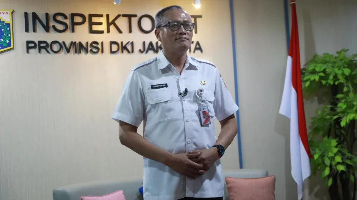 Inspektur Provinsi DKI Jakarta, Dhany Sukma Bagikan hasil investigasi kasus parkir liar Kalisari. (Sumber: Beritajakarta.id | Foto: Beritajakarta.id)