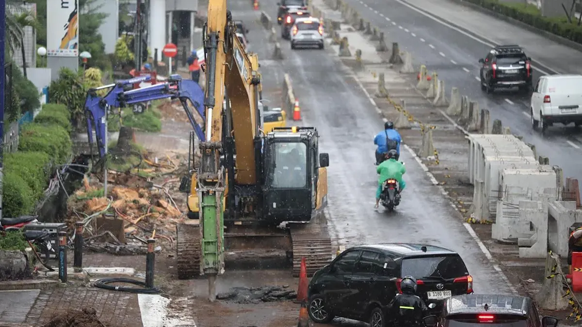 Dinas Bina Marga DKI Jakarta terus mempercepat penataan Jalan HR Rasuna Said, Kuningan, Jakarta Selatan. (Sumber: beritajakarta.id | Foto: beritajakarta.id)