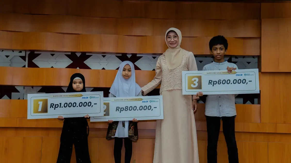 Seremoni penutupan kegiatan Semua Membacanya 2025 di YARSI, yang melibatkan para peserta baca sirah Nabi selama 112 hari lintas provinsi dan negara.