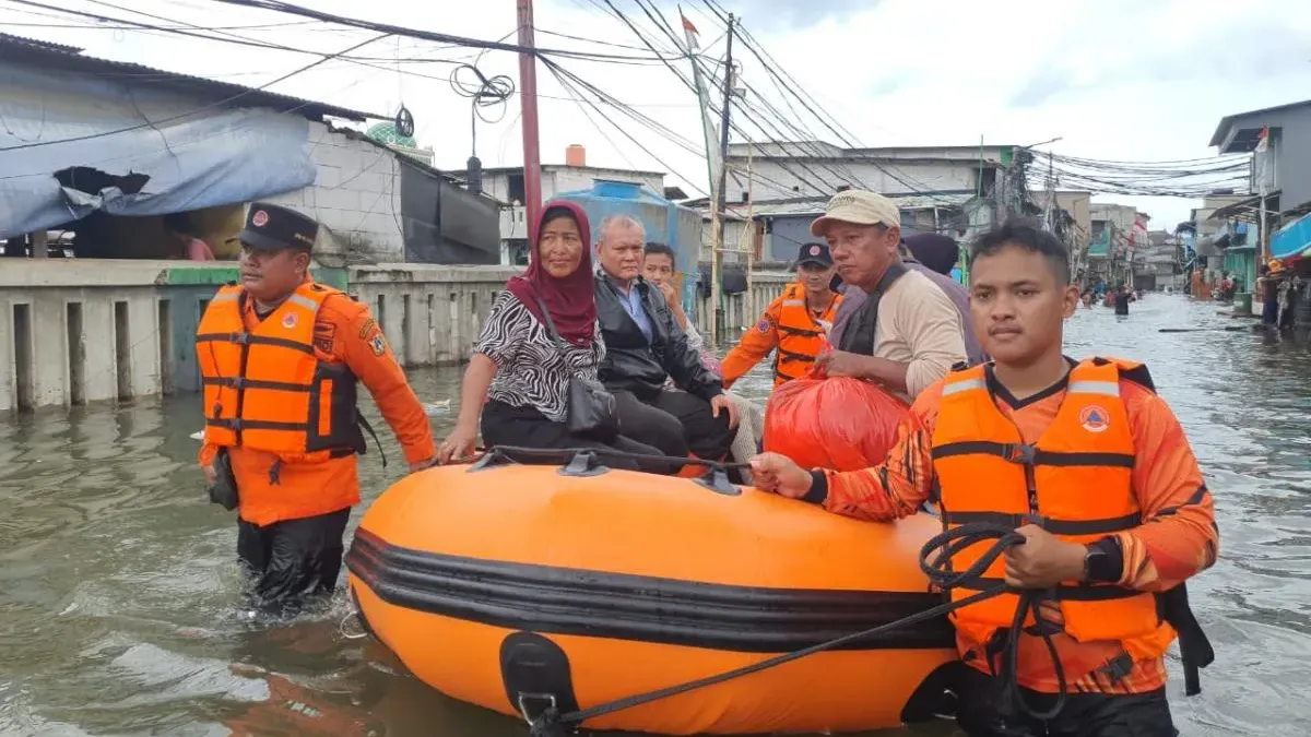 Peringatan dini potensi banjir rob dikeluarkan oleh Badan Penanggulangan Bencana Daerah (BPBD) DKI Jakarta, diprediksi akan terjadi mulai 25 Februari hingga 1 Maret. (Sumber: beritajakarta.id | Foto: beritajakarta.id)