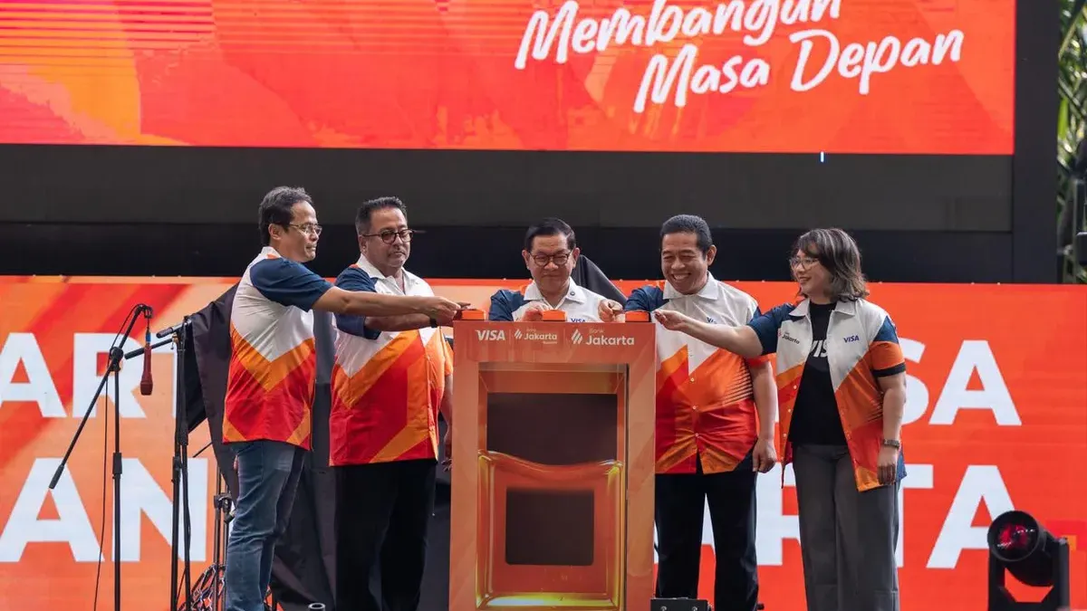 Bank Jakarta meluncurkan Kartu Debit Visa sebagai langkah strategis memperluas transaksi global nasabah.