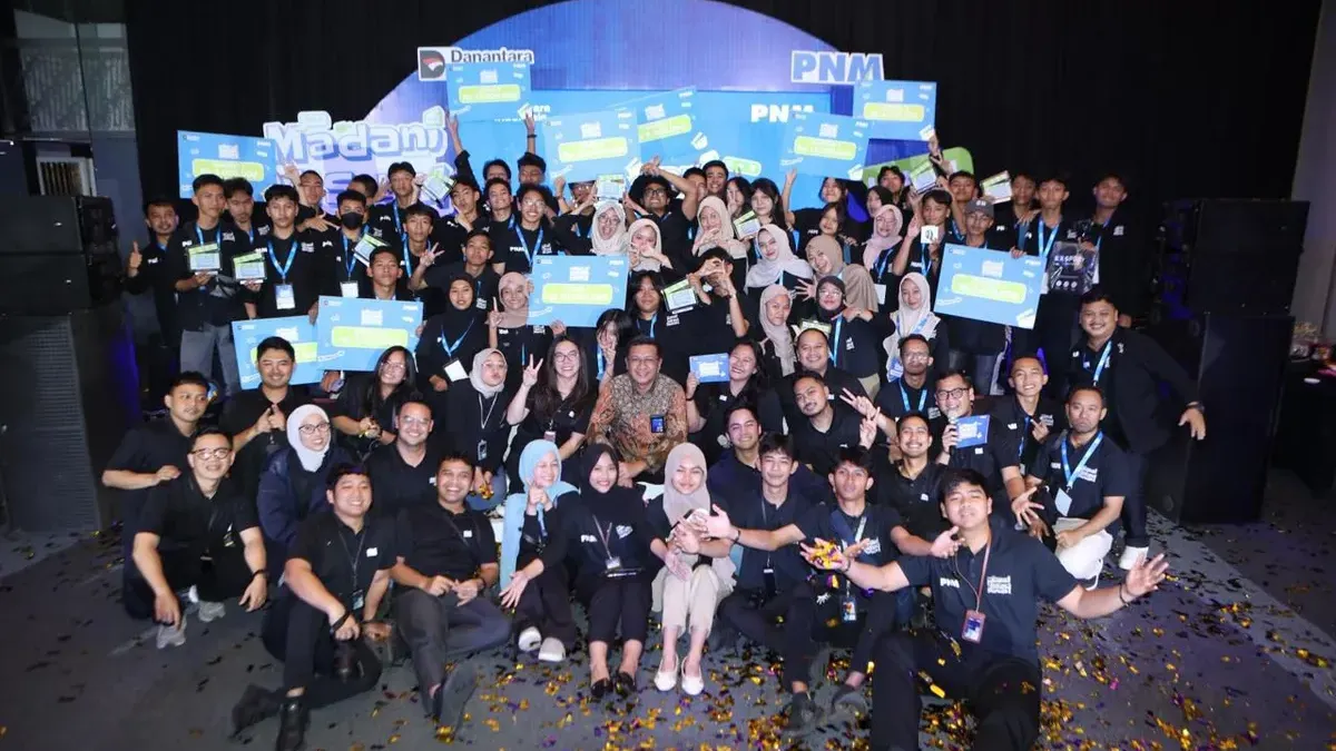 PNM melalui Madani Visual Parade mengajak pelajar SLTA memaknai ibu sebagai pahlawan keluarga lewat karya visual bermakna.