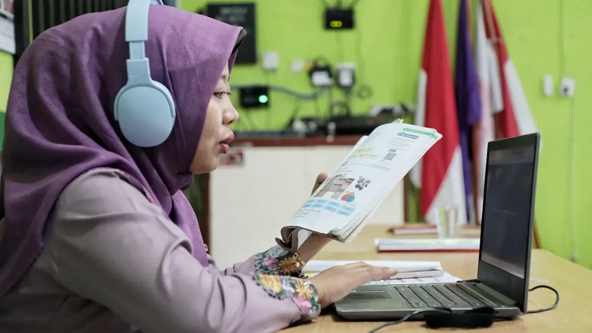 Gubernur DKI Jakarta Pramono Anung memutuskan untuk memperpanjang masa PJJ dan WFH. (Sumber: beritajakarta.id | Foto: beritajakarta.id)