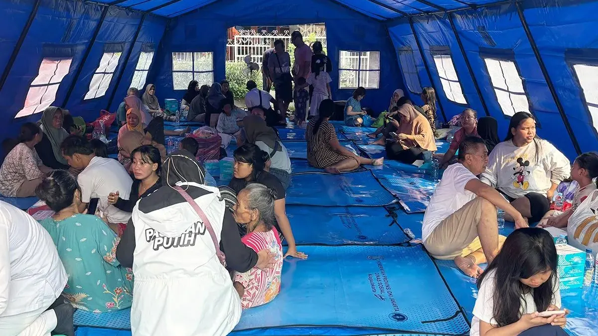 Pemerintah Kota Jakarta Pusat bergerak cepat menangani ratusan jiwa oenyintas kebakaran di Jalan Tanah Tinggi IV RT 09 RW 07, Johar Baru, Kamis (4/6). (Sumber: beritajakarta.id | Foto: beritajakarta.id)