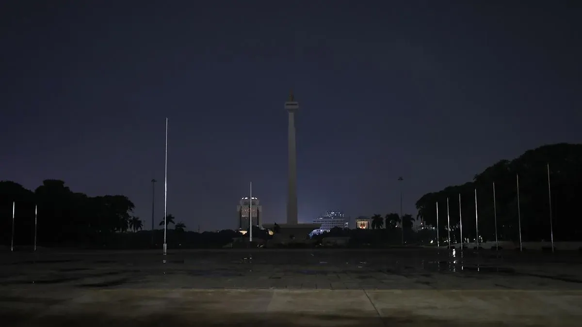 Pemprov DKI lakukan aksi pemadaman lampu di sejumlah titik ibu kota pada Sabtu (13/6). (Sumber: beritajakarta.id | Foto: beritajakarta.id)