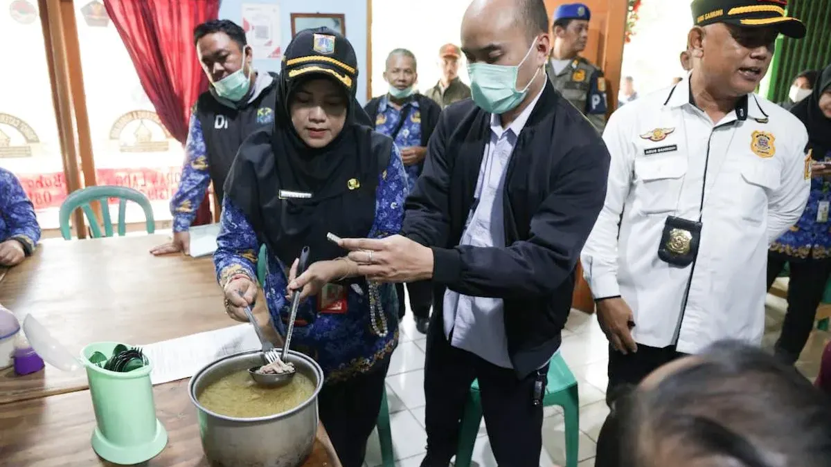 Sudin gabungan Jakarta Barat diketahui berikan surat peringatan kepada salah satu rumah makan pada Rabu, 17 Juni 2026. (Sumber: beritajakarta.id | Foto: beritajakarta.id)