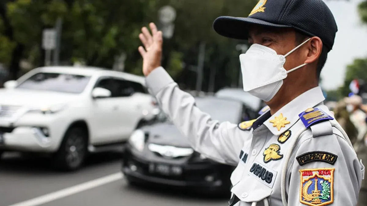 Dishub DKI Jakarta menyiapkan rekayasa lalu lintas (lalin) dan layanan transportasi bagi masyarakat dalam rangka penyelenggaraan Haul Akbar Ulama dan Habaib Betawi Tahun 2026. (Sumber: beritajakarta.id | Foto: beritajakarta.id)