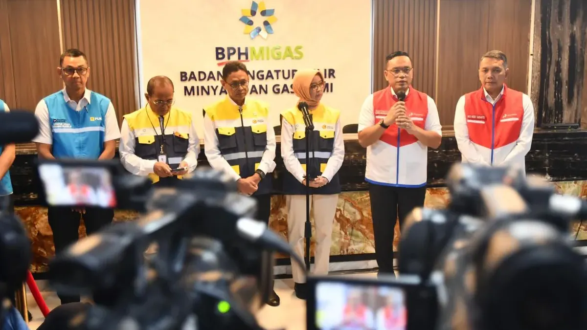 Kementerian ESDM secara resmi membuka Posko Nasional sektor Energi dan Sumber Daya Mineral (ESDM) sebagai pusat pemantauan dan koordinasi layanan energi bagi masyarakat menjelang arus mudik dan perayaan Idulfitri 2026. (Foto: Dok Pertamina)