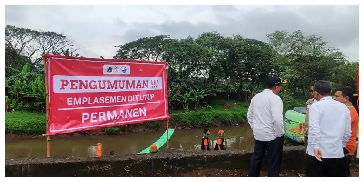 Penutupan Amplasemen Sampah di TPU Tanah Kusir, Jakarta Selatan. (Sumber: beritajakarta.id)