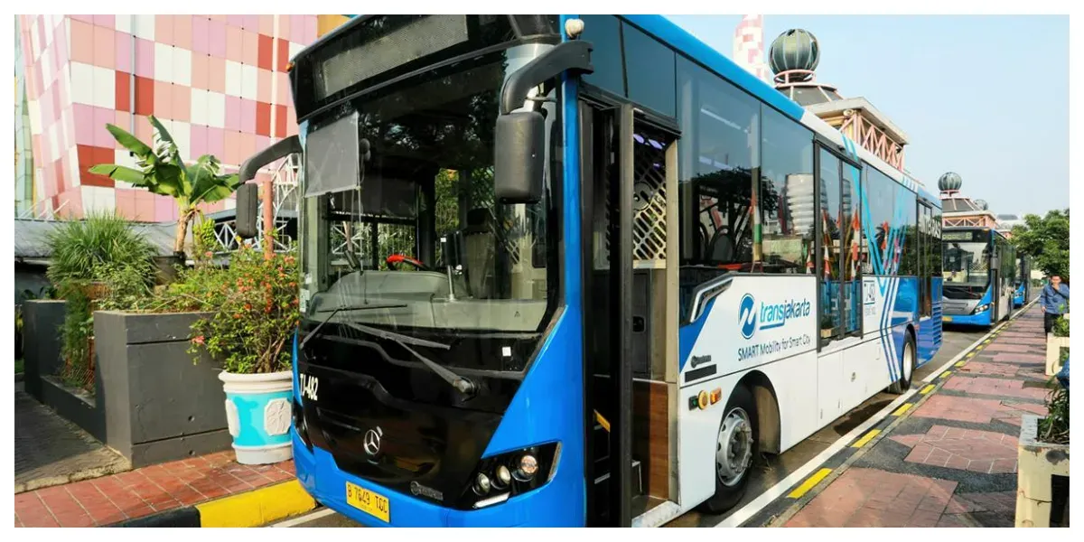 Transjakarta (Sumber: beritajakarta.id)