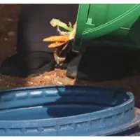 Satu Biopori Jumbo untuk 2 Rumah, Upaya Atasi Sampah Organik. (Sumber: Instagram @dinaslhdki)