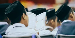 6 Amalan Utama Menyambut Tahun Baru Islam 2025, Umat Islam Dianjurkan untuk Melakukan Ini di Malam 1 Muharram 1447 H