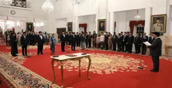 Resmi! Inilah Daftar 6 Menteri dan Pejabat yang Dilantik Prabowo dalam Reshuffle Kabinet