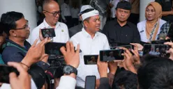 Heboh! Dedi Mulyadi Disorot Media Asing Gara-gara Program Barak Militer dan Wacana Vasektomi untuk Warga Miskin, Prestasi atau Kontroversi?