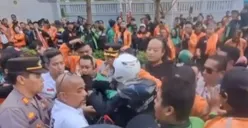 Desak Kemenaker RI Buat Kebijakan THR, Ribuan OJOL Demo Besar-besaran: Platform Untung Pengemudi Buntung