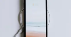 Bongkar Rahasia Baterai iPhone Kamu Tahan Seharian, Matikan Settingan Ini pada Perangkat!