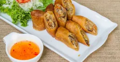 Resep Lumpia Bihun Goreng Ekonomis, Ide Jualan Ramadhan Unik dan Laris