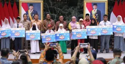 Alhamdulillah 707.622 Siswa Full Senyum! KJP Plus Tahap I Tahun 2025 Cair Berikut Nominal untuk SD, SMP, SMA, SMK