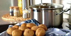 Bisa Dibeli di Pasar! Berikut 5 Makanan Murah untuk Menurunkan Asam Lambung