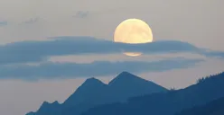 Bukan Karena Mistik yang Kelam! Ternyata ini Alasan Masyarakat Jawa Tidak Bersenang-Senang di Bulan Suro atau Muharram
