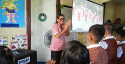 Berjuang dari Nol, Ibu Guru Ini Bangun Sekolah Gratis Dibantu PNM Mekaar