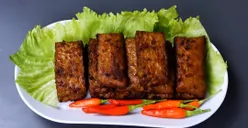 Rekomendasi Menu Sahur Sederhana: Tempe Bacem dan Pokcoy Tahu Saus Tiram Pedas