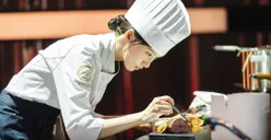 Drakor Terbaru Yoona SNSD Bon Appetit, Your Majesty Tayang Kapan? Intip Sinopsisnya