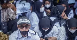 Pemerintah Tegaskan 2025 Menjadi Tahun Terakhir Status Guru Honorer di Indonesia