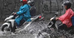 Mudik Saat Musim Hujan? Cek 7 Hal Ini Biar Motor Tetap Aman dan Nyaman