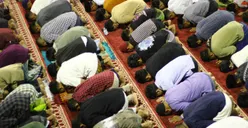 Jangan sampai Terlewat! 5 Keutamaan Salat Tarawih Berjamaah