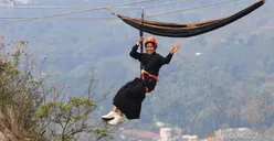 4 Tips Foto di Tempat Wisata yang Ramai Pengunjung Selama Liburan Nataru