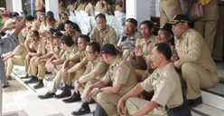 INFO PENTING! Gaji Pensiunan PNS 2025 Cair Tepat Waktu Tiap Bulan, Ini Besarannya
