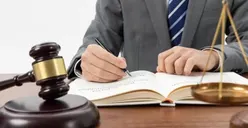 Kamu Alumni S1 Ilmu Hukum? Berikut Formasi CPNS yang Gajinya Tembus Rp 10 Juta