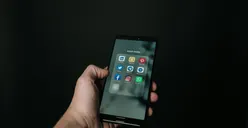 Pernah Diancam Melalui WhatsApp? Proteksi Akun Kamu dengan Cara Ini! 