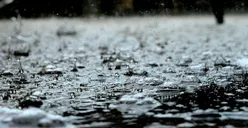 Muslim Hujan! Ini Doa agar Tidak Banjir Serta Dijauhkan dari Bencana Angin Kencang Lengkap dengan Arti 